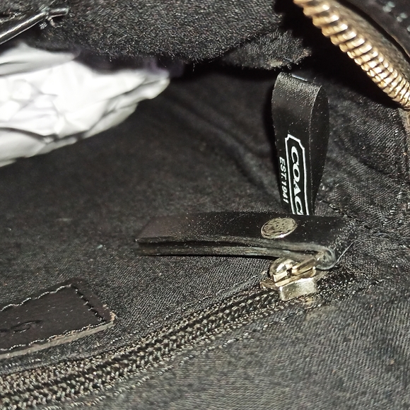 Coach sold - Picture 7 of 7